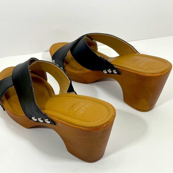 Kari Blue Strap Sandals Black Nail Head Accents Size 9 - Picture 12 of 15